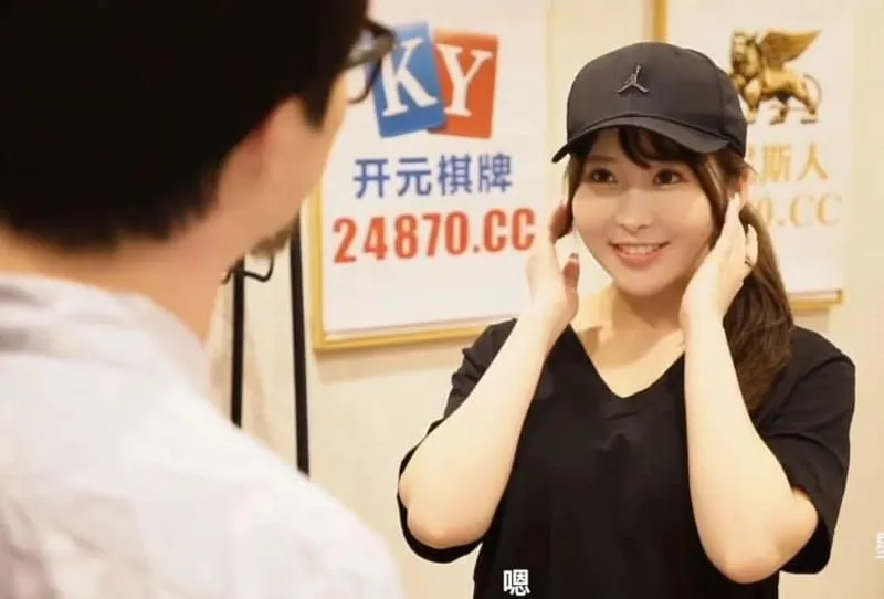 sex si,phim sex trai đẹp sục cu,phim sex truyện Em nhân viên giao hàng sẵn sàng địt nếu bạn trả thêm tiền cho cô ấy